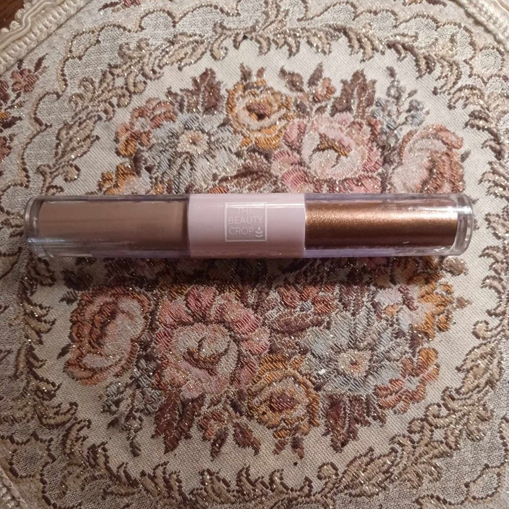 Beauty Crop Duo Intense Pigment Liquid Eyeshadow Duo in Ginger and Prosecco, New